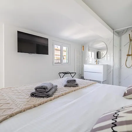 Mero Palm - Luxurious 2-bedroom With Terrace 200m From Palais Apartment